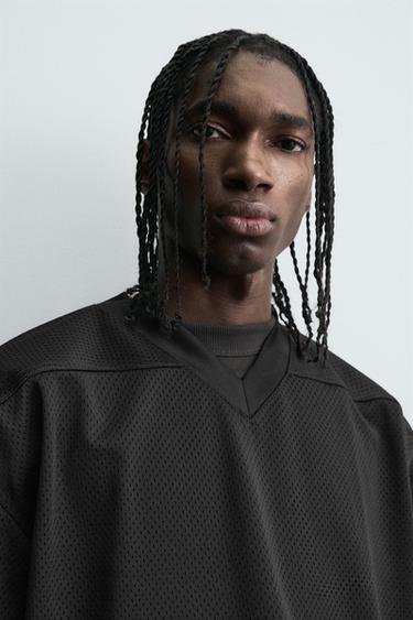 T-SHIRT STRUCTURÉ HOCKEY - Noir de Zara - Image 5