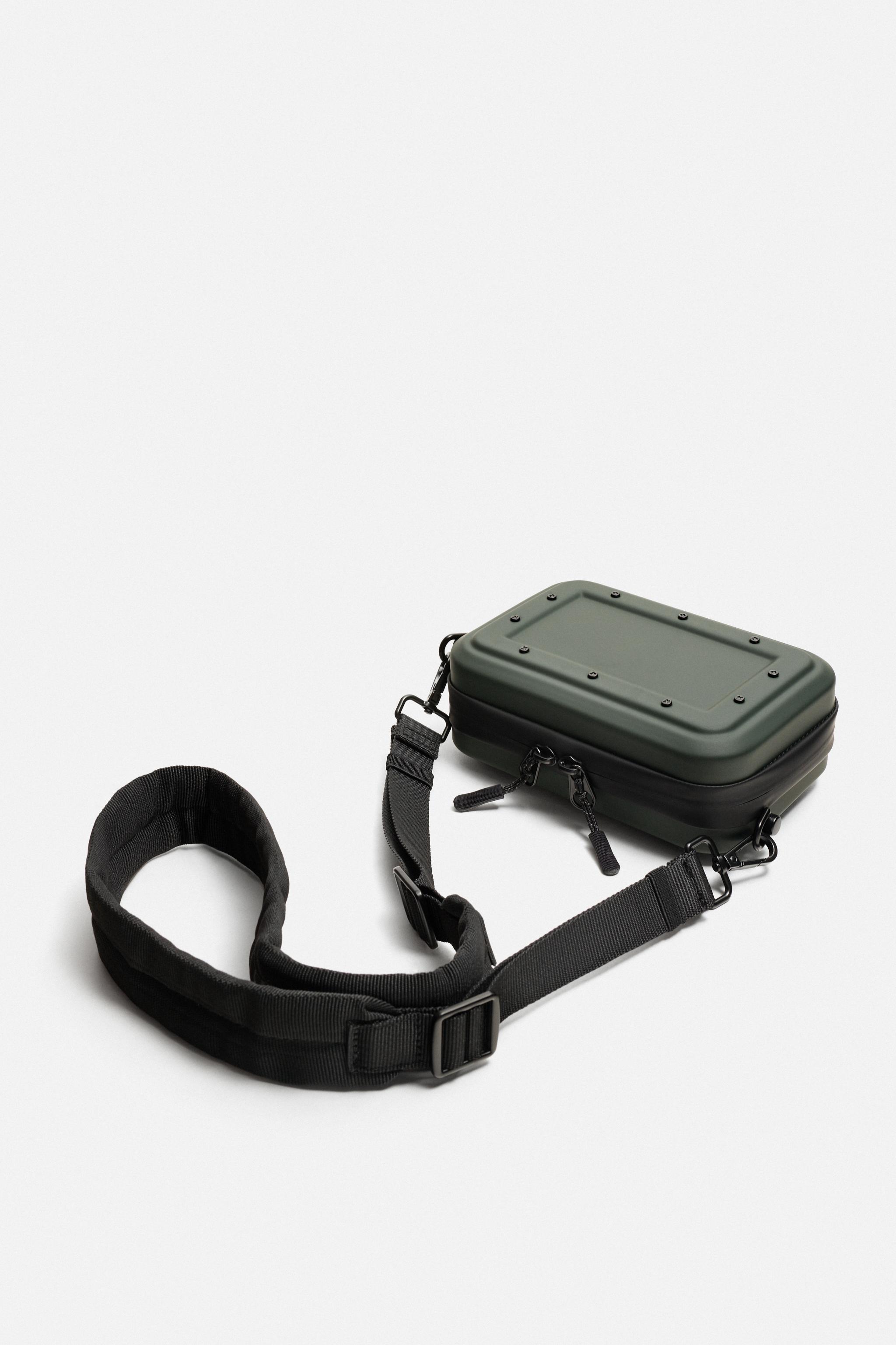 ［ZARA］ボックス型クロスボディバッグ CROSSBODY BOX BAG - Black | ZARA United States