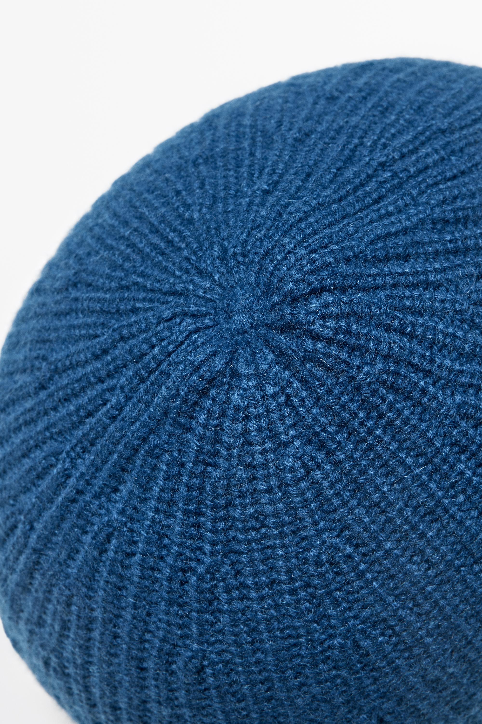 100% cashmere knit beanie