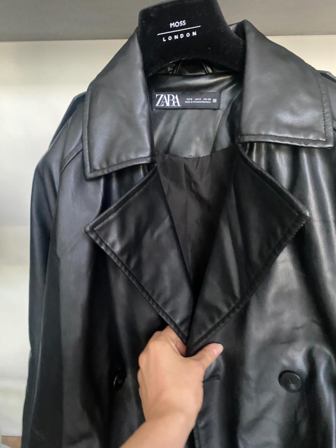 OVERSIZE LEATHER EFFECT TRENCH COAT - Image 4