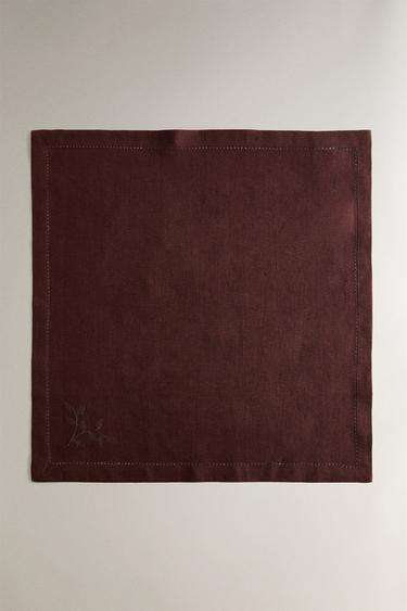 LINEN NAPKIN WITH FLORAL EMBROIDERY (PACK OF 2) - Burgundy by Zara - Image 1