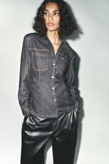 CAMISA DENIM ENTALHADA - Preto da Zara