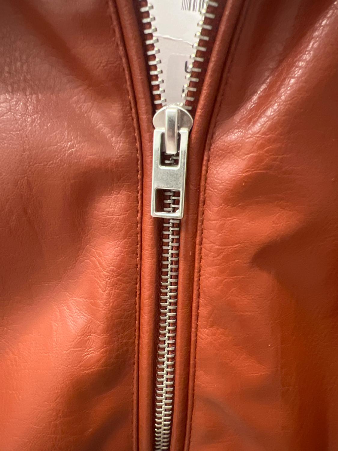 CHAQUETA BOMBER EFECTO PIEL - Image 3