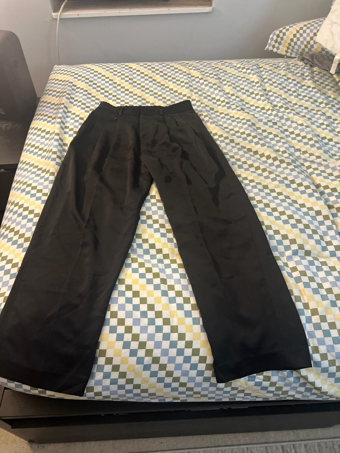 SATIN EFFECT PLEATED PANTS - Image 3