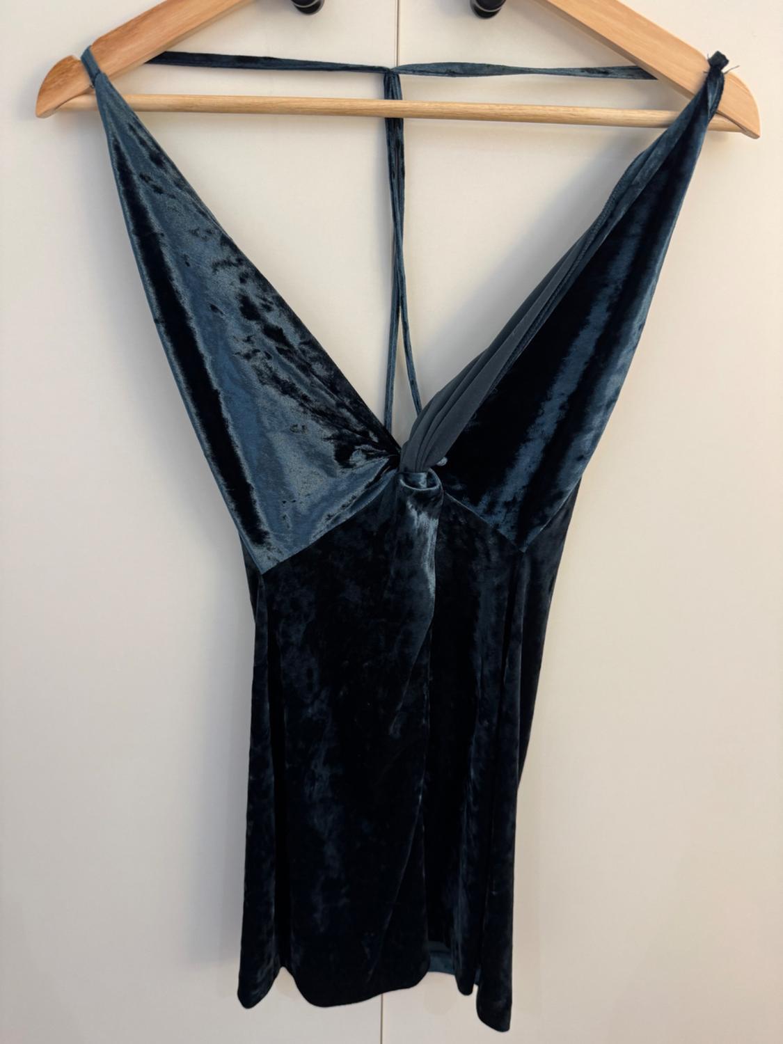 VELVET MINI DRESS