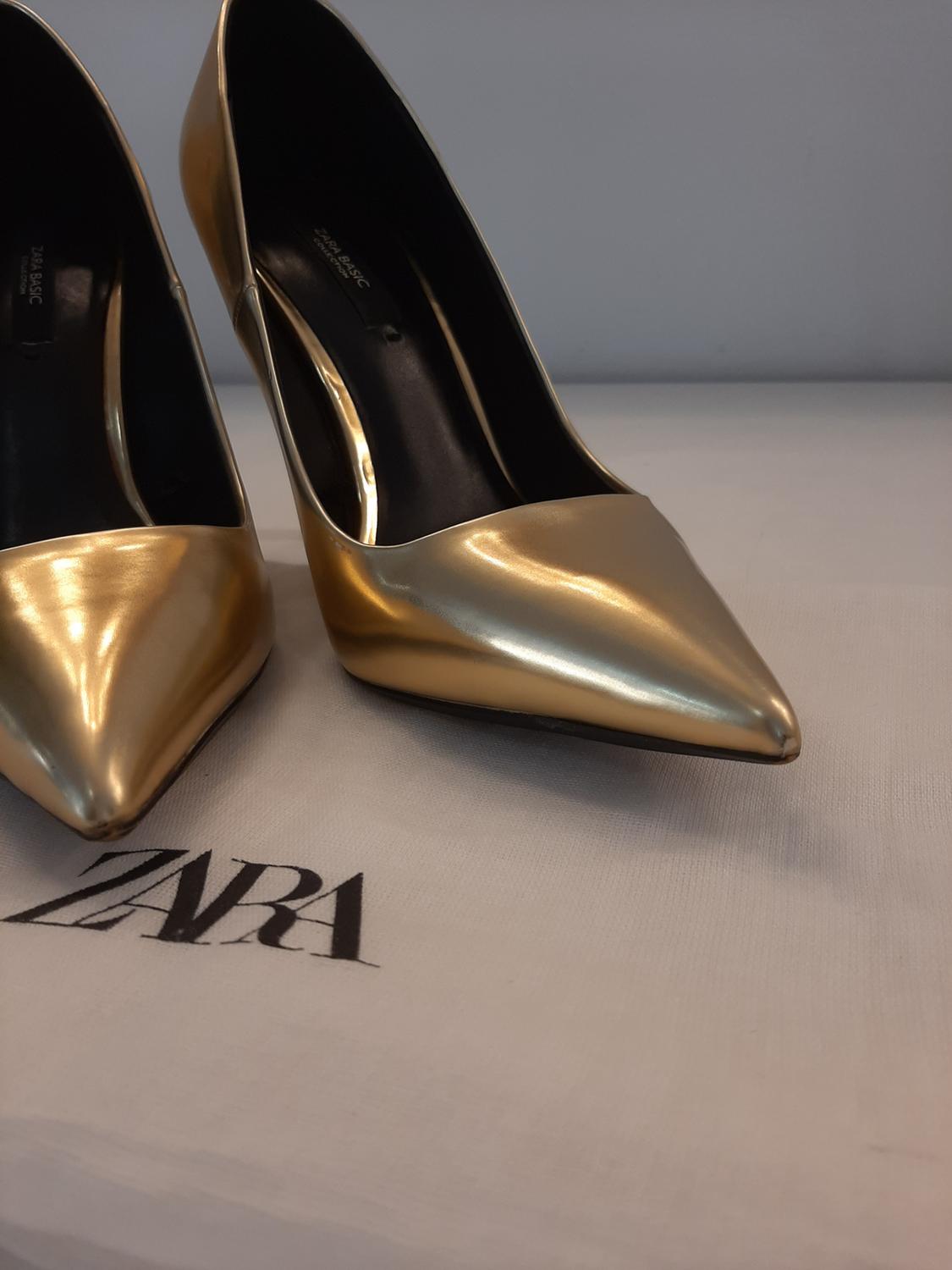 ZAPATO TACÓN ALTO METALIZADO ORO - Image 6