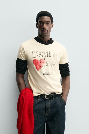 CAMISETA CANELADA CORAÇÃO EM CONTRASTE - Cru da Zara