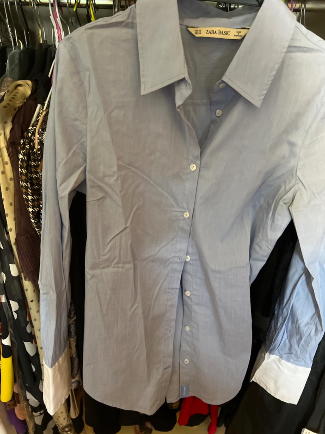 SHIRT WITH CONTRASTING CUFFS