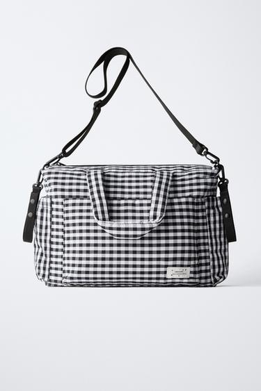 BOLSA MATERNIDAD CUADROS - Negro de Zara