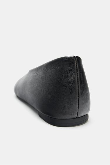 BALLERINES PLATES EN CUIR - Noir de Zara - Image 4