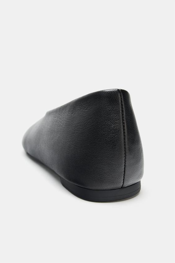 BALLERINES PLATES EN CUIR - Noir de Zara - Image 4