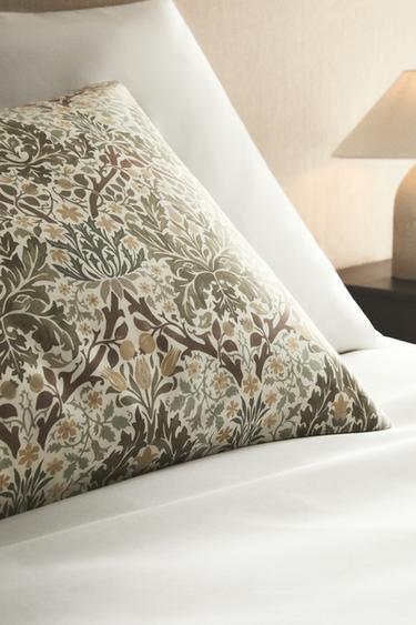 MORRIS & CO. LEAVES COTTON SATEEN PILLOWCASE - Green by Zara - Image 5