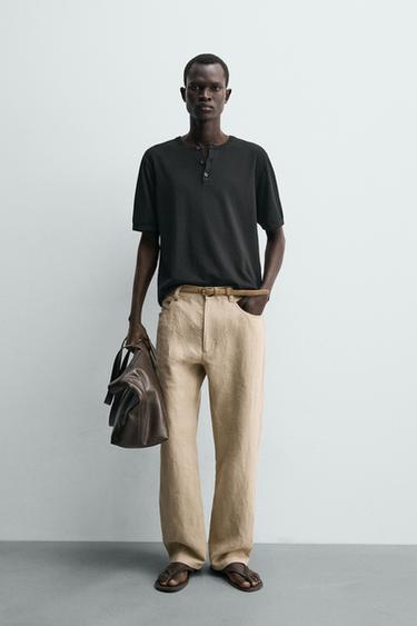 T-SHIRT MALHA DECOTE DE BOTÕES - Preto da Zara