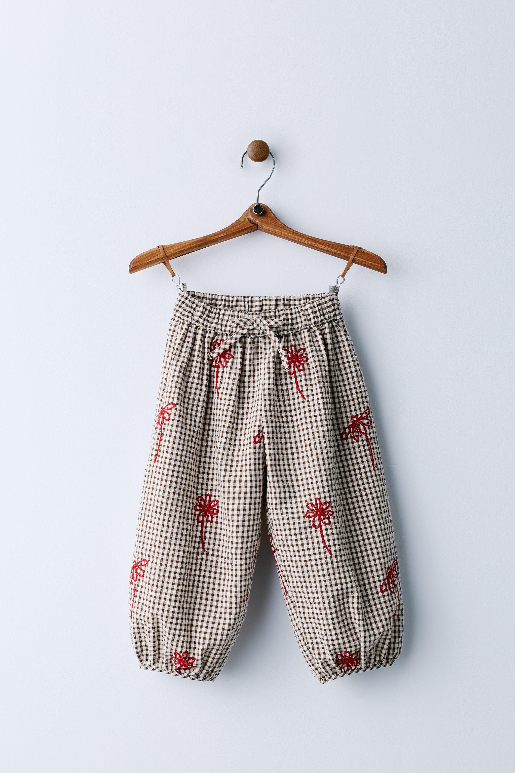 PLAID EMBROIDERED FLORAL BALLOON PANTS — Chocolate