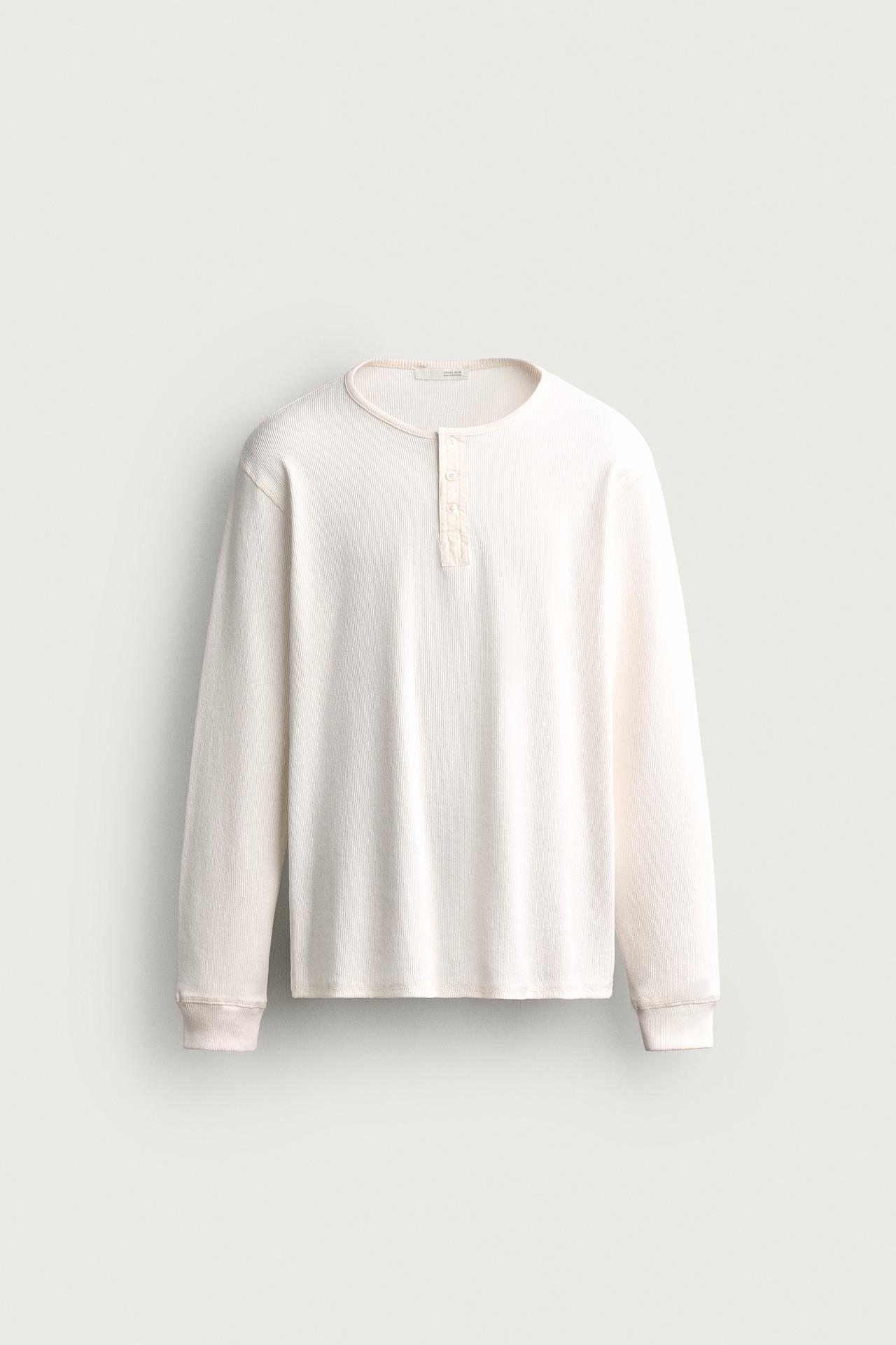 LONG SLEEVE HENLEY T-SHIRT — Oyster-white