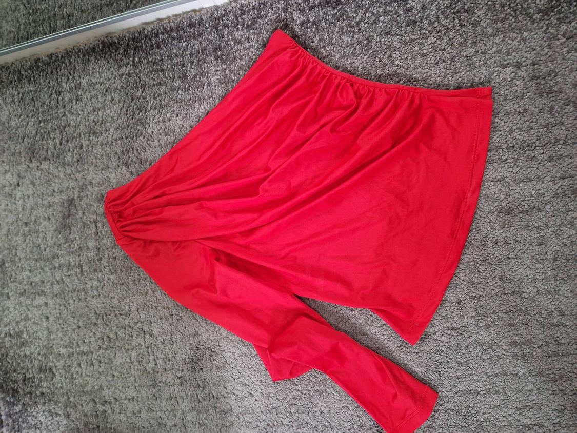 RED ONE SHOULDER TOP - Image 3