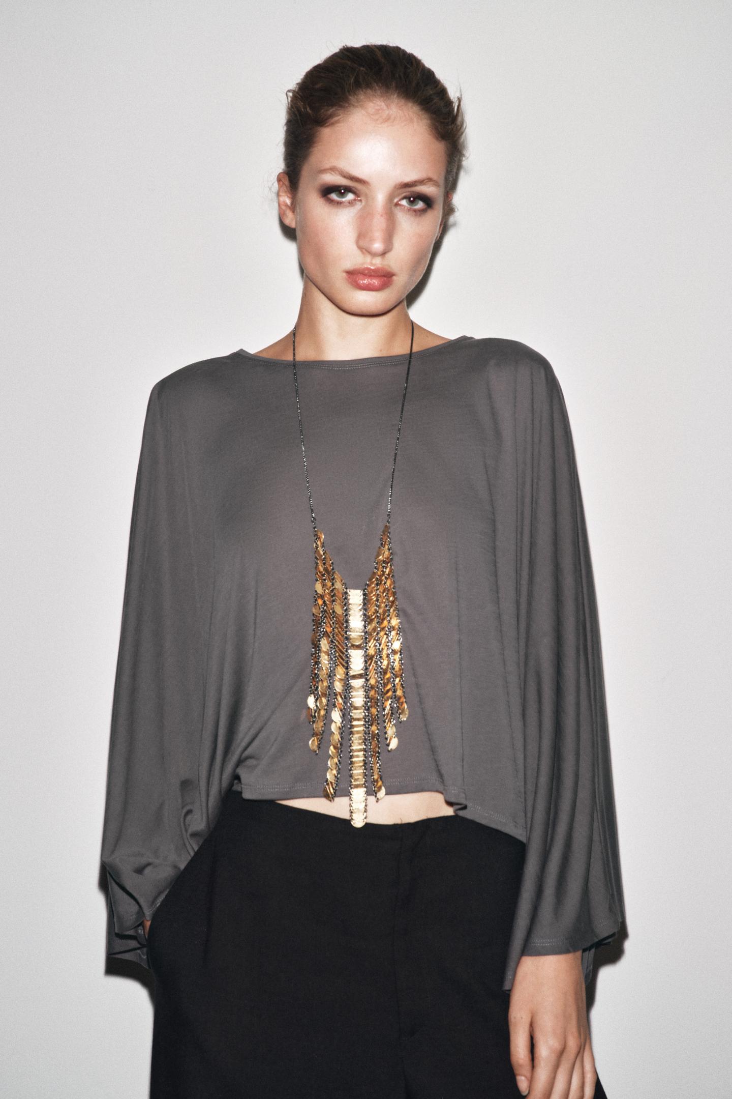 ASYMMETRIC FLOWY CAPE