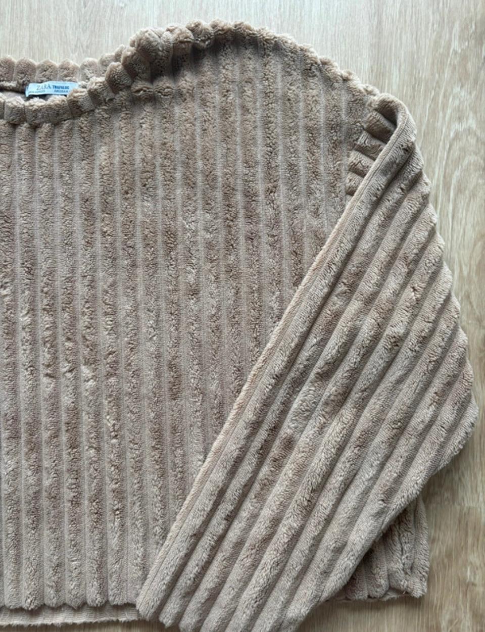 FAUX FUR SWEATSHIRT - Image 4