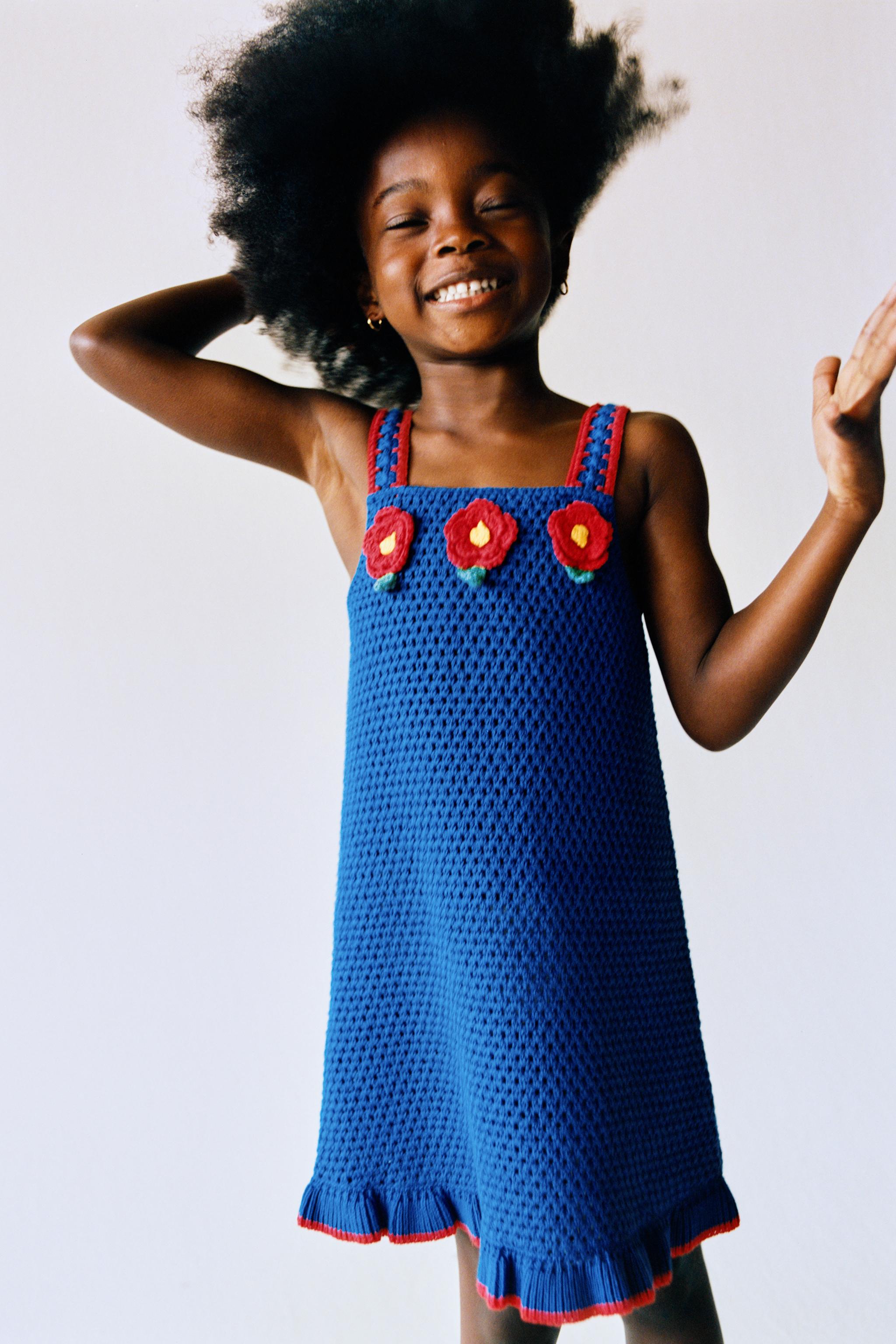 CROCHETED FLOWER KNIT DRESS
