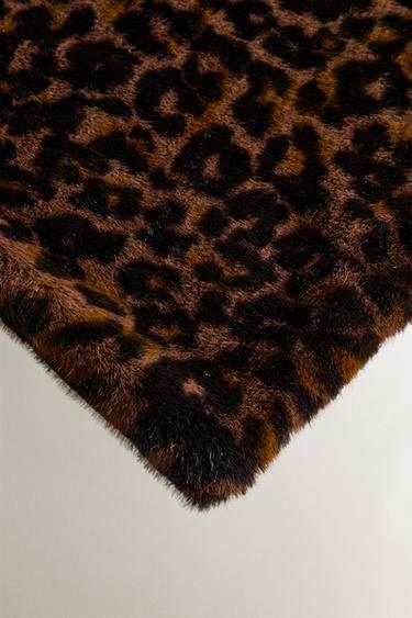 LEOPARD PRINT FAUX FUR THROW - Dark brown by Zara - Image 1
