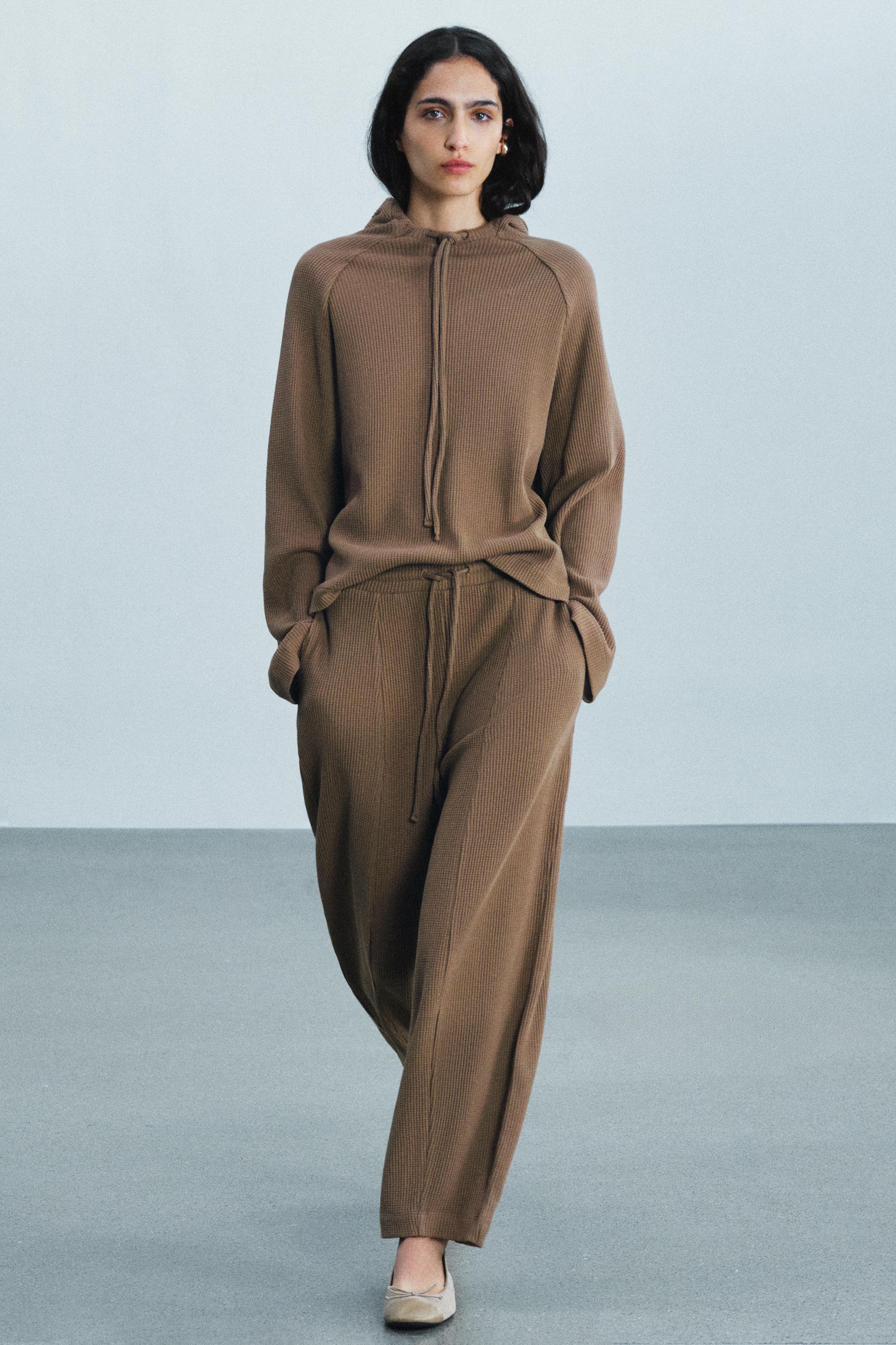 Zara Geniş Paça Gofre Kumaş Pantolon