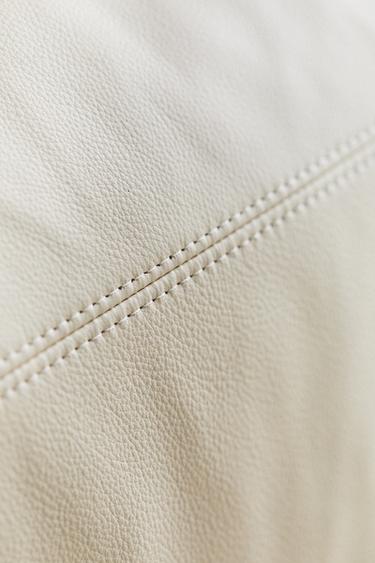 SOFA 02 | POUF - Ecru by Zara