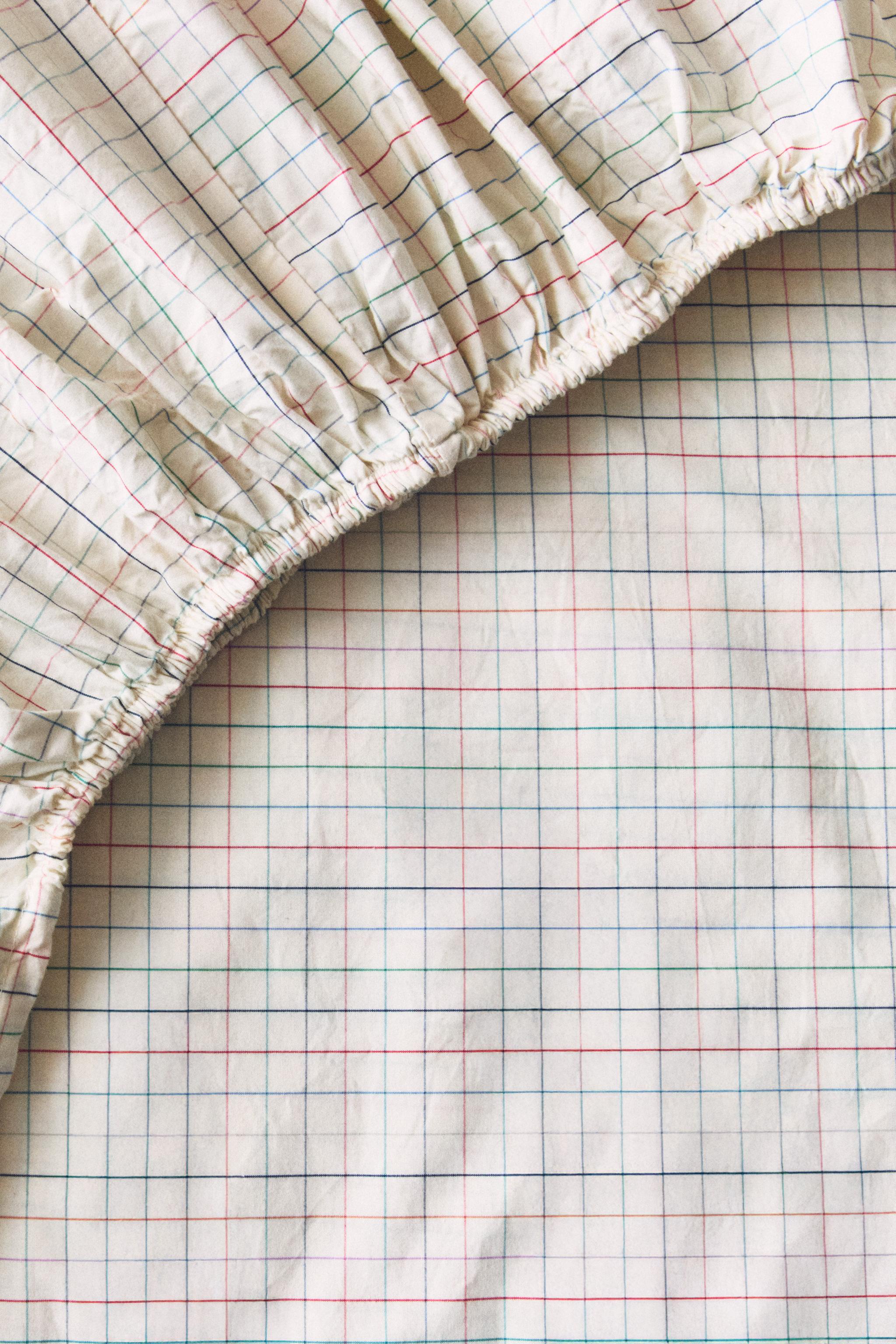 Zara KIDS' COTTON CHECKED FITTED SHEET — фото 5