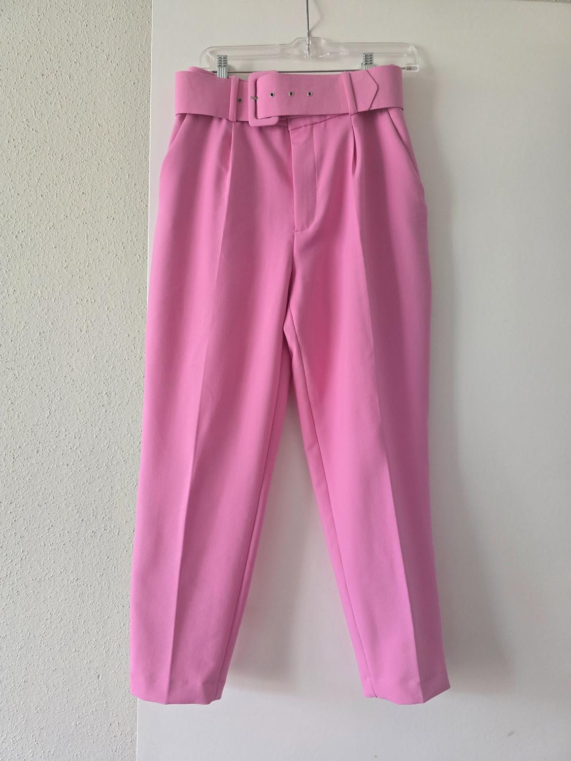 PANTS WITH BELT