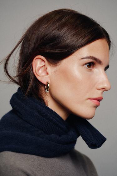 PEARL HOOP EARRINGS — Golden 1