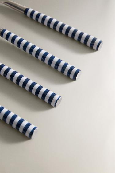 PACK OF DESSERT SPOONS WITH STRIPED HANDLES (PACK OF 4) - Blue/White by Zara - Image 2