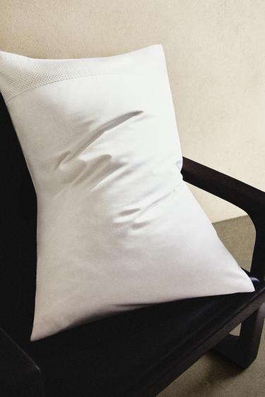 BORDERED SATEEN PILLOWCASE - Oyster-white by Zara - Image 5