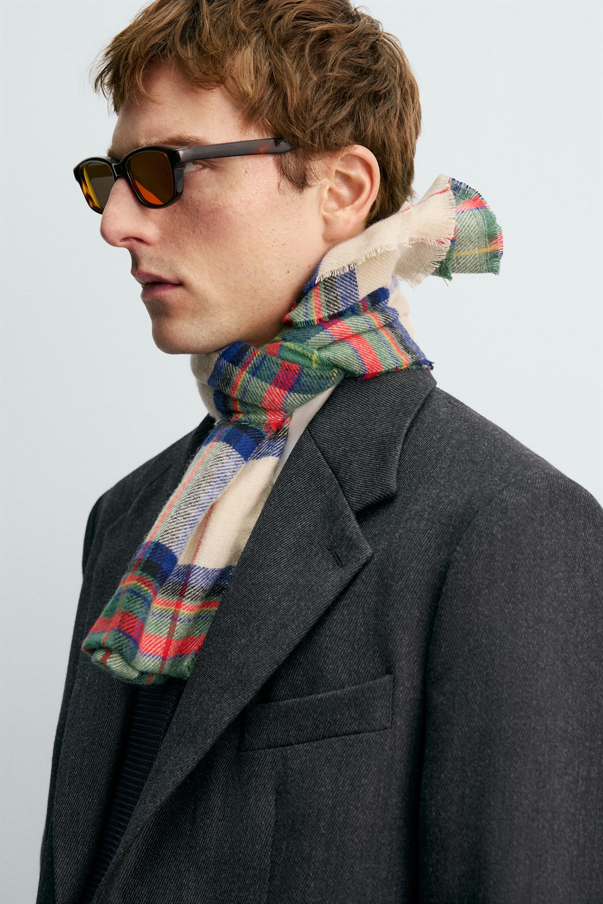 LUNETTES DE SOLEIL OVALES AARON LEVINE X ZARA