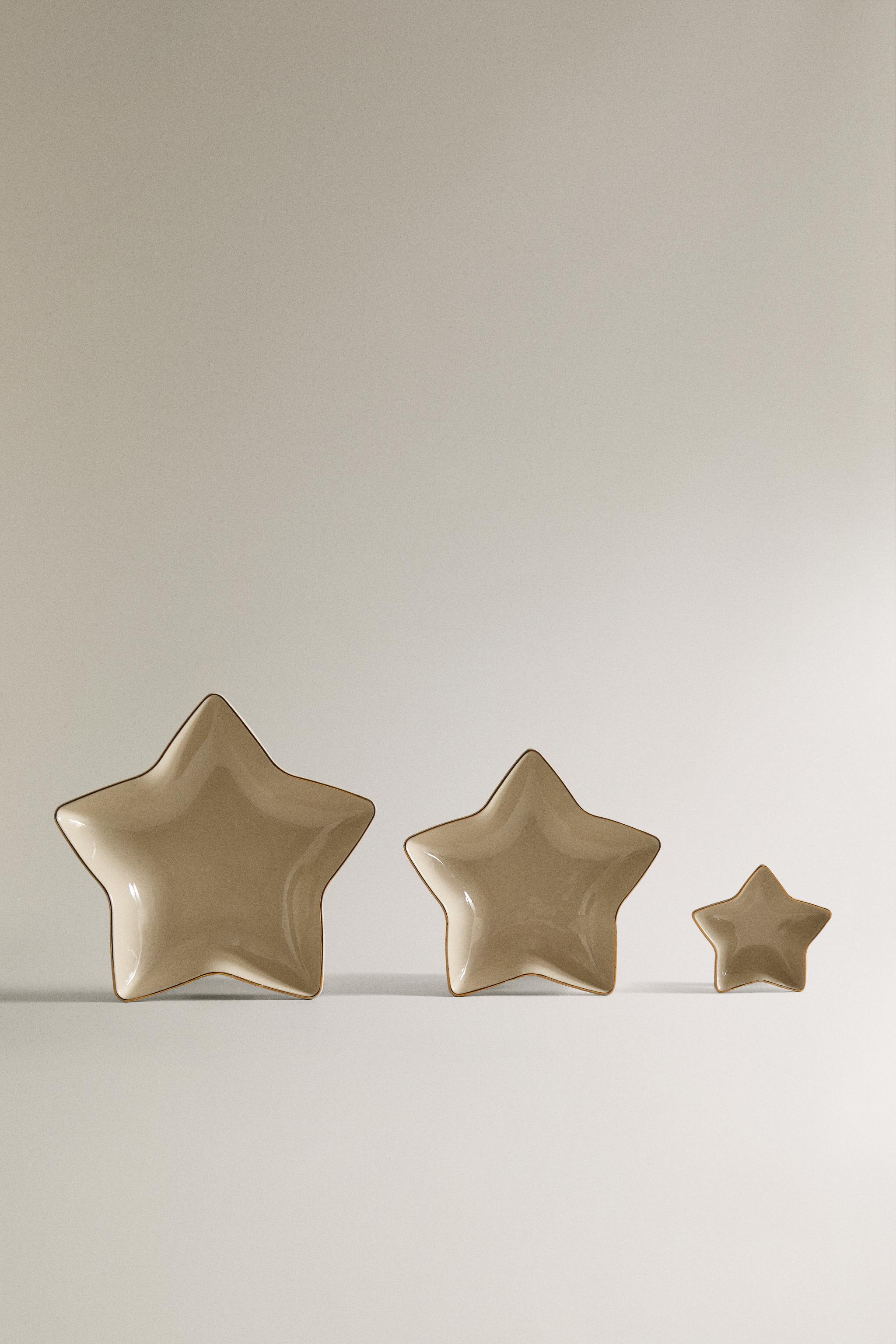 CHRISTMAS STAR STONEWARE PLATE