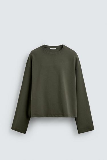 SUDADERA CROPPED FIT INTERLOCK - Verdoso de Zara