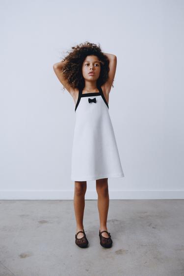 ROBE À NŒUD - Écru de Zara