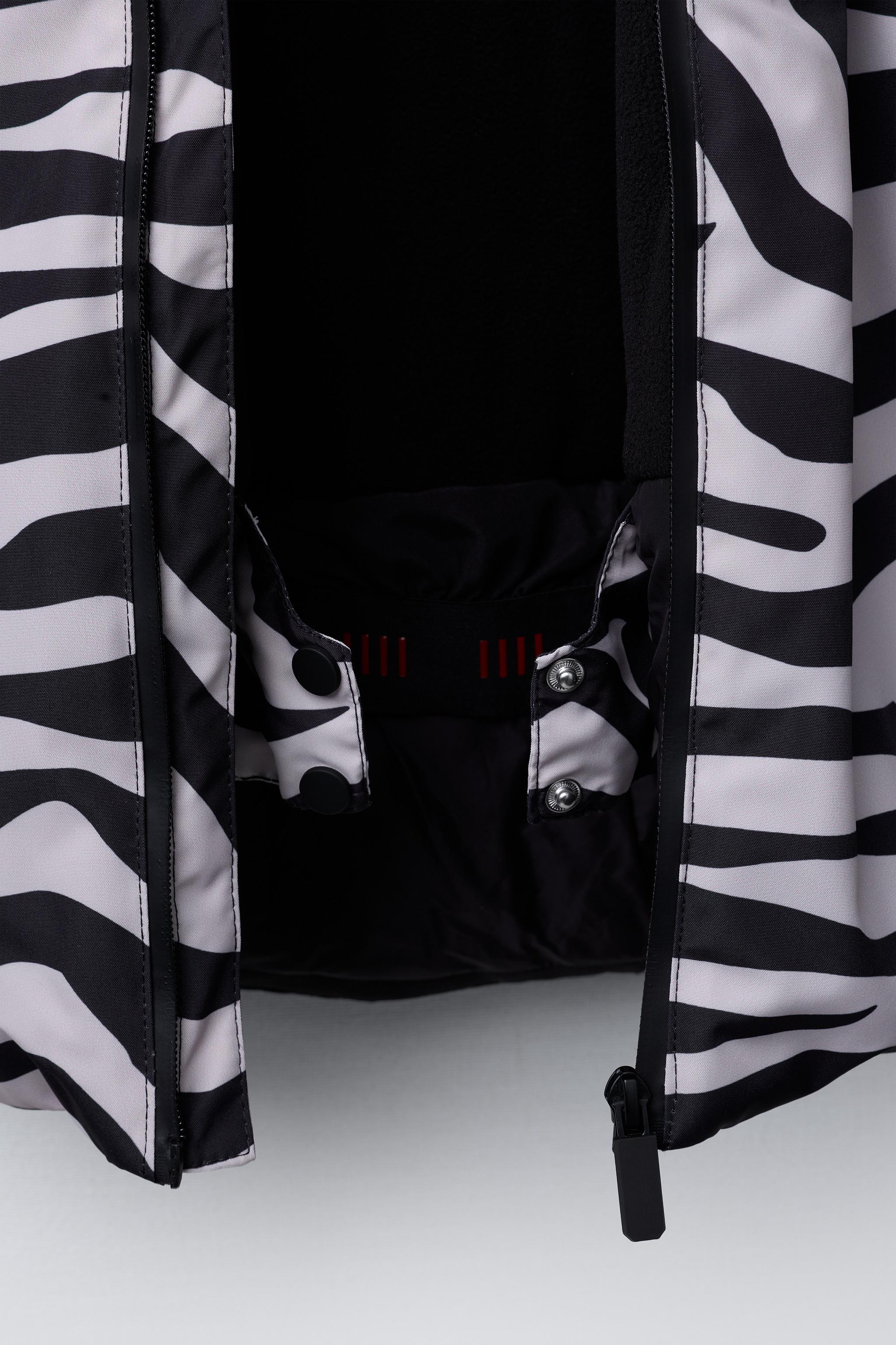 ZEBRA WATER AND WIND RESISTANT JACKET