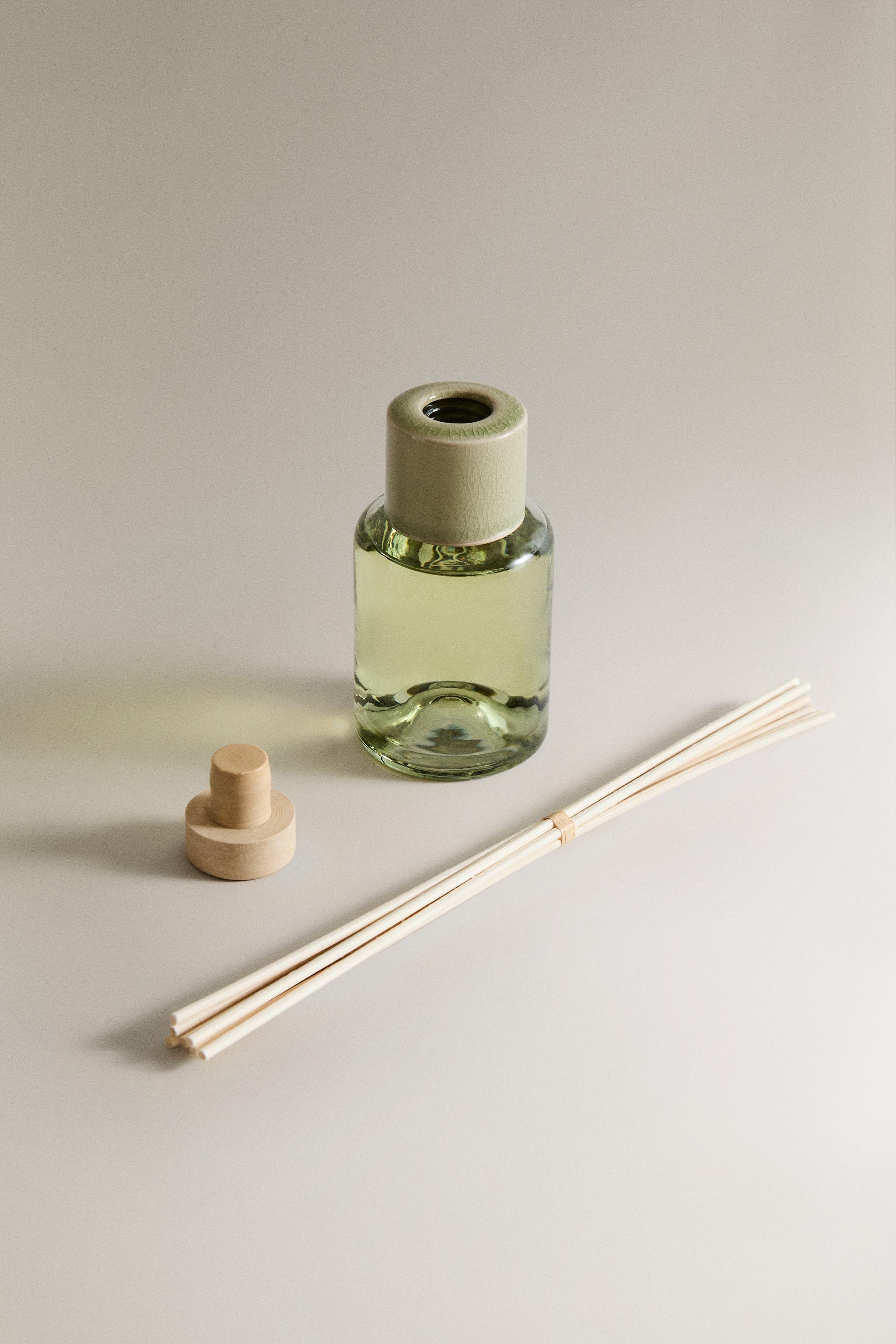 (190 ML) MUSKY PETALS REED DIFFUSERS — Beige-brown