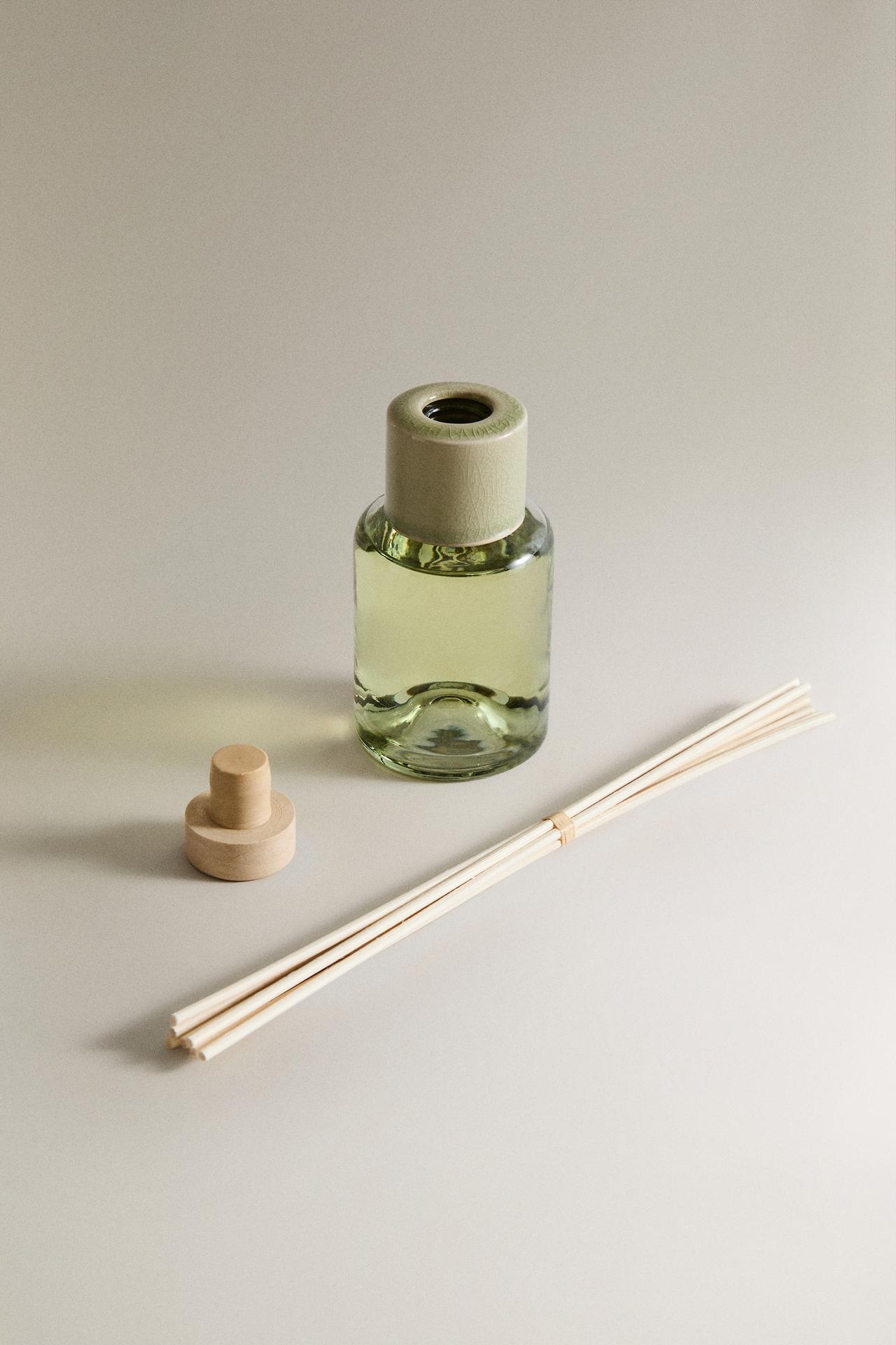 (190 ML) MUSKY PETALS REED DIFFUSERS — Beige-brown