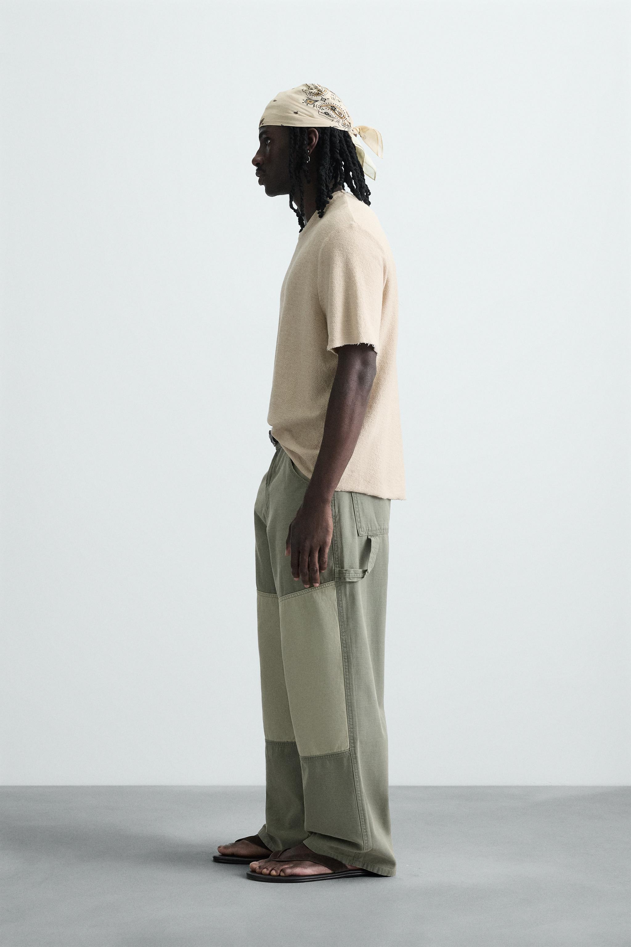 T-SHIRT EN TRICOT IMPRIMÉ SPRAY