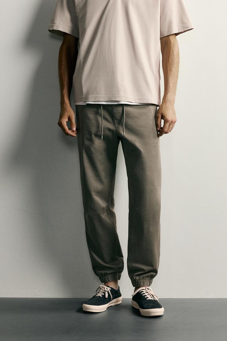 PANTALÓN JOGGER DE CINTURA AJUSTADA 2