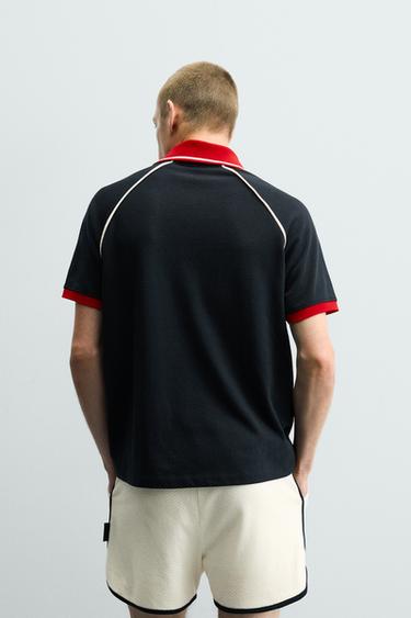 POLO STRUCTURÉ À LISERÉS CONTRASTANTS - Bleu marine de Zara - Image 2