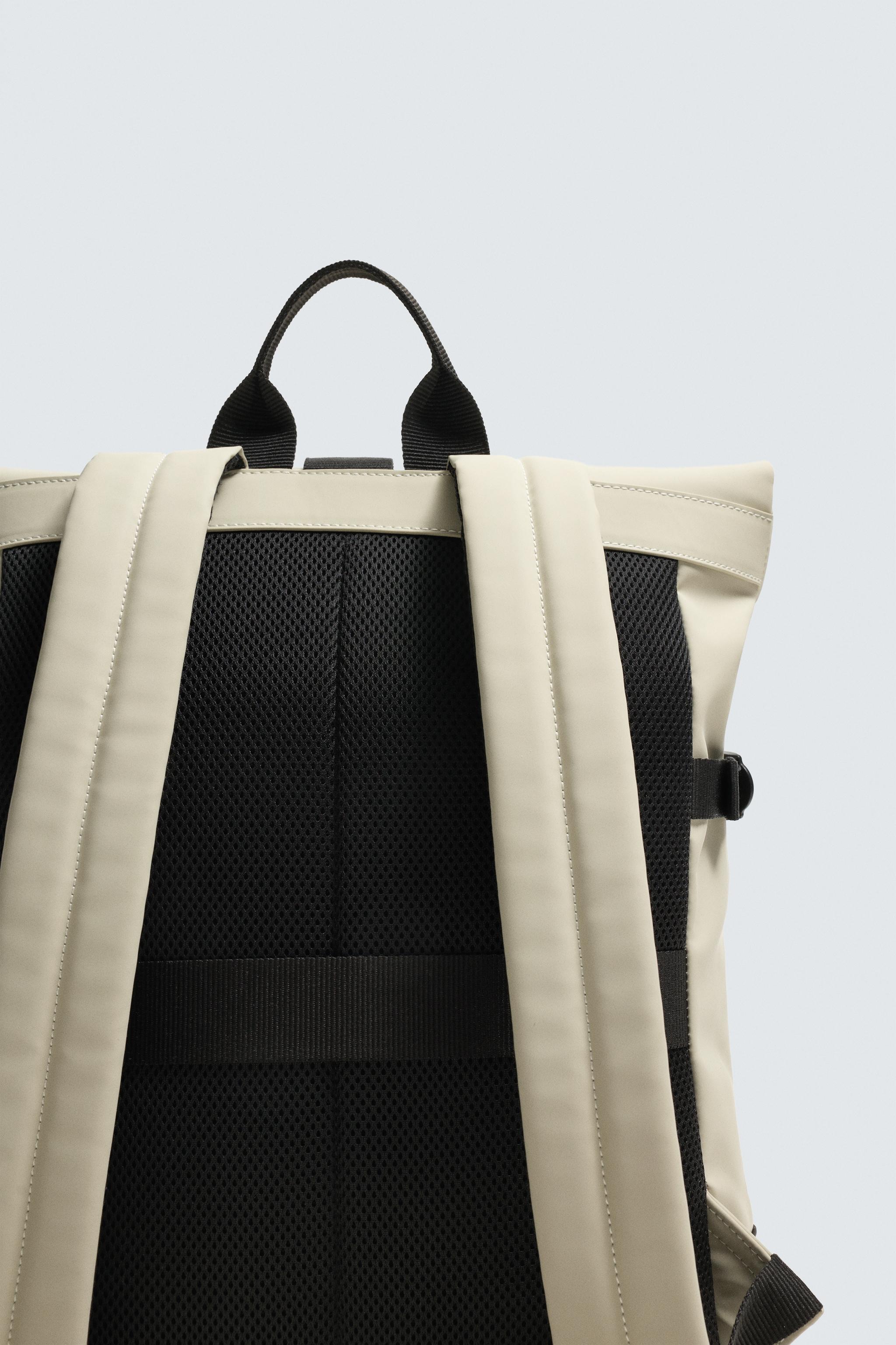 ラバーフィニッシュフラップバックパック - ボーンホワイト | ZARA