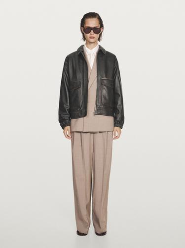 Veste en cuir nappa avec col en fourrure - Noir de Zara