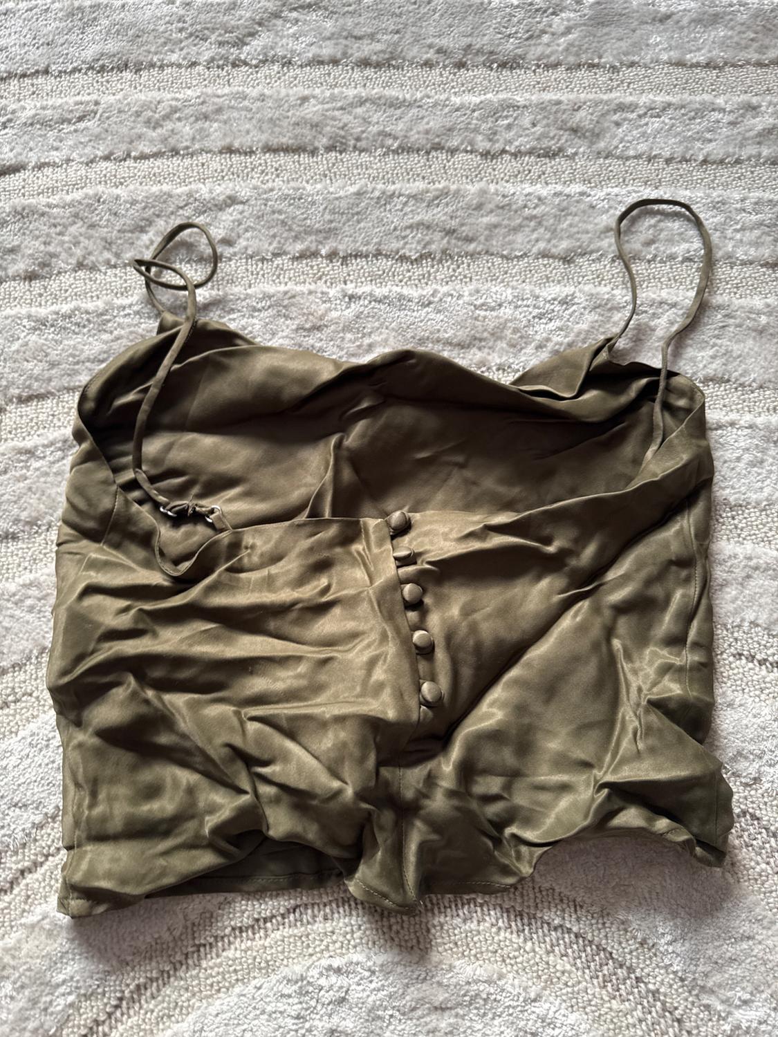 OLIVE GREEN SILK CROP TOP - Image 2