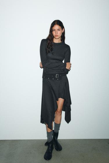 ASYMMETRIC MIDI DRESS - 831 by Zara
