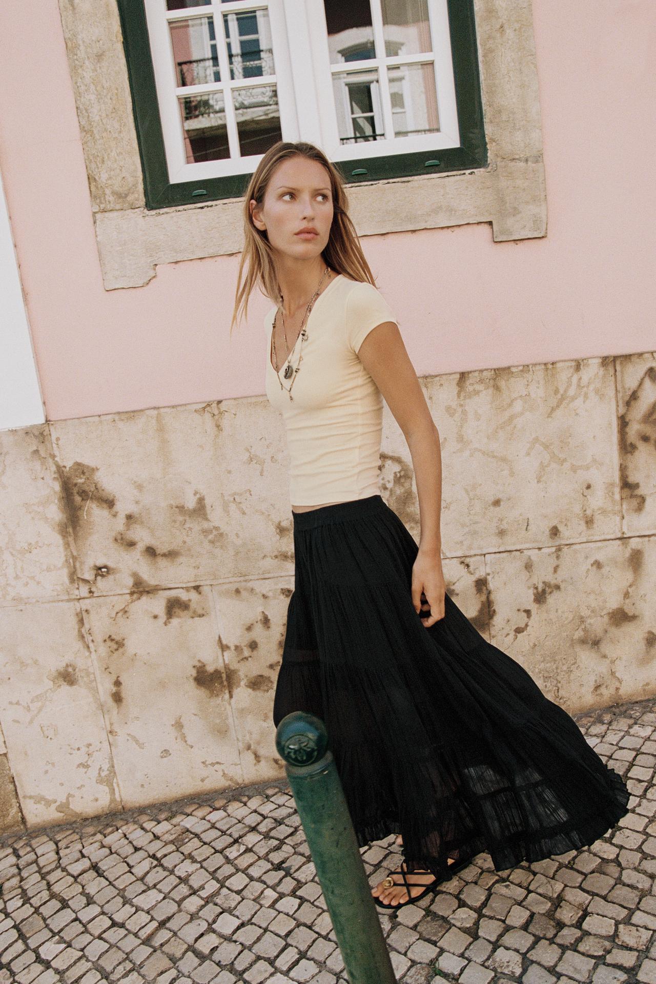 ASYMMETRIC MIDI SKIRT — Black