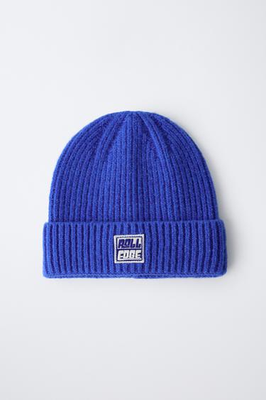 STRICKMÜTZE MIT ETIKETT - Bläulich von Zara