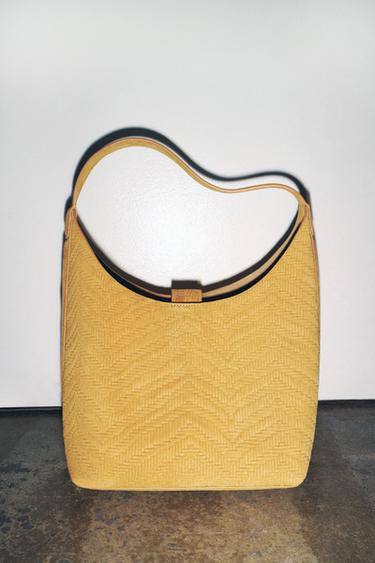 TASCHE AUS GEFLOCHTENEM VELOURSLEDER - Gelb von Zara
