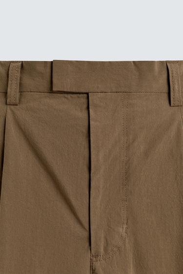 PANTALON TECHNIQUE COUPE LARGE DE COSTUME - Camel clair de Zara - Image 8