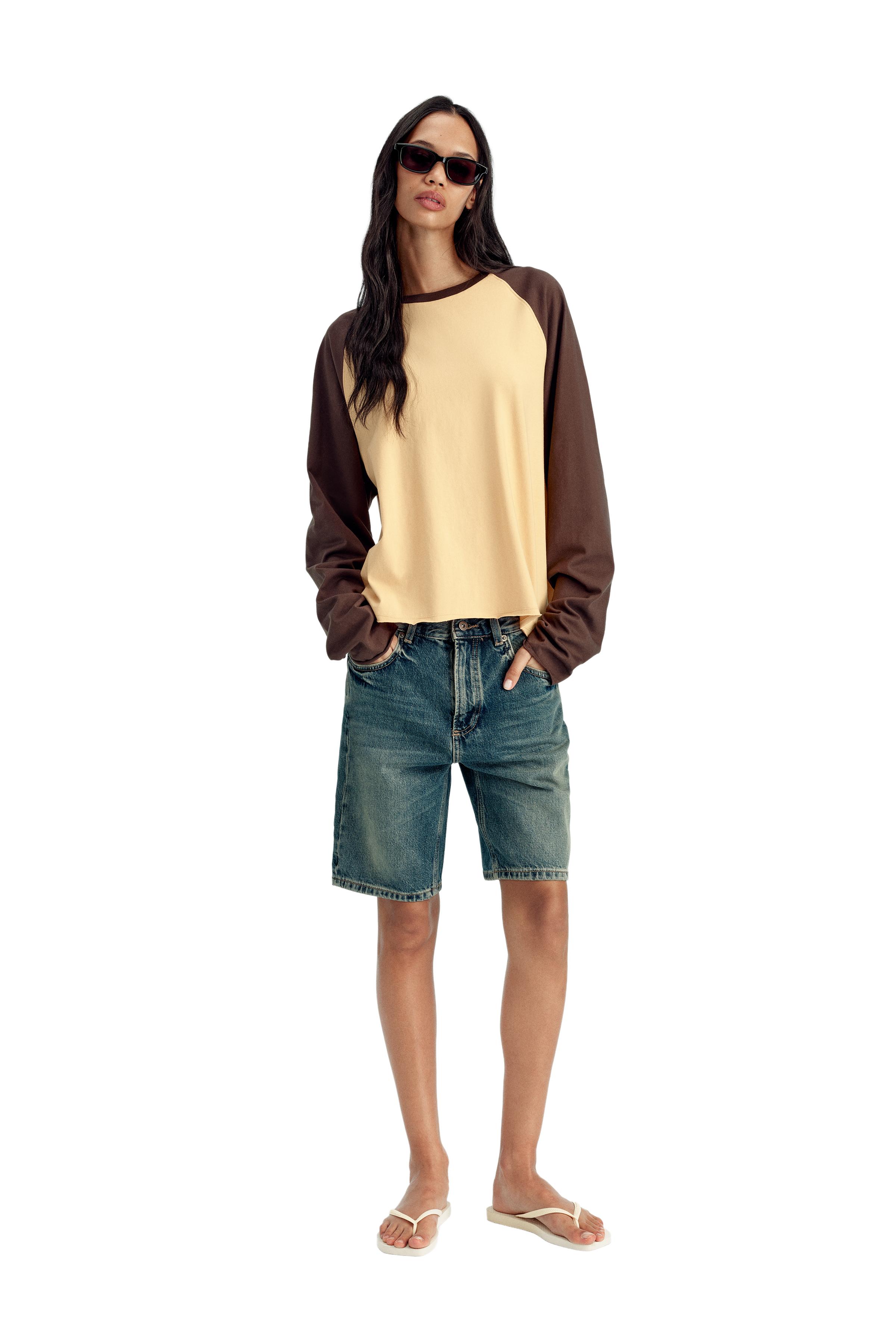 STRAIGHT FIT DENIM SHORTS — Mid-blue